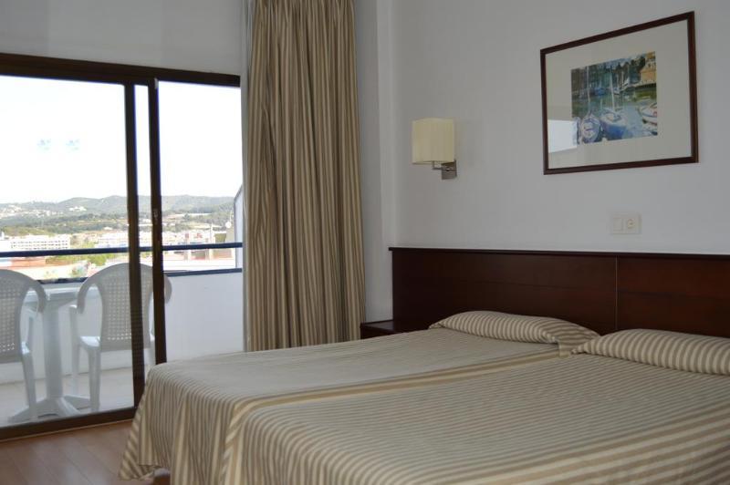 Hotel Gran Garbi & Aquasplash Lloret de Mar Bagian luar foto